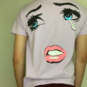 Medium Empyre Crying Tee in Violet